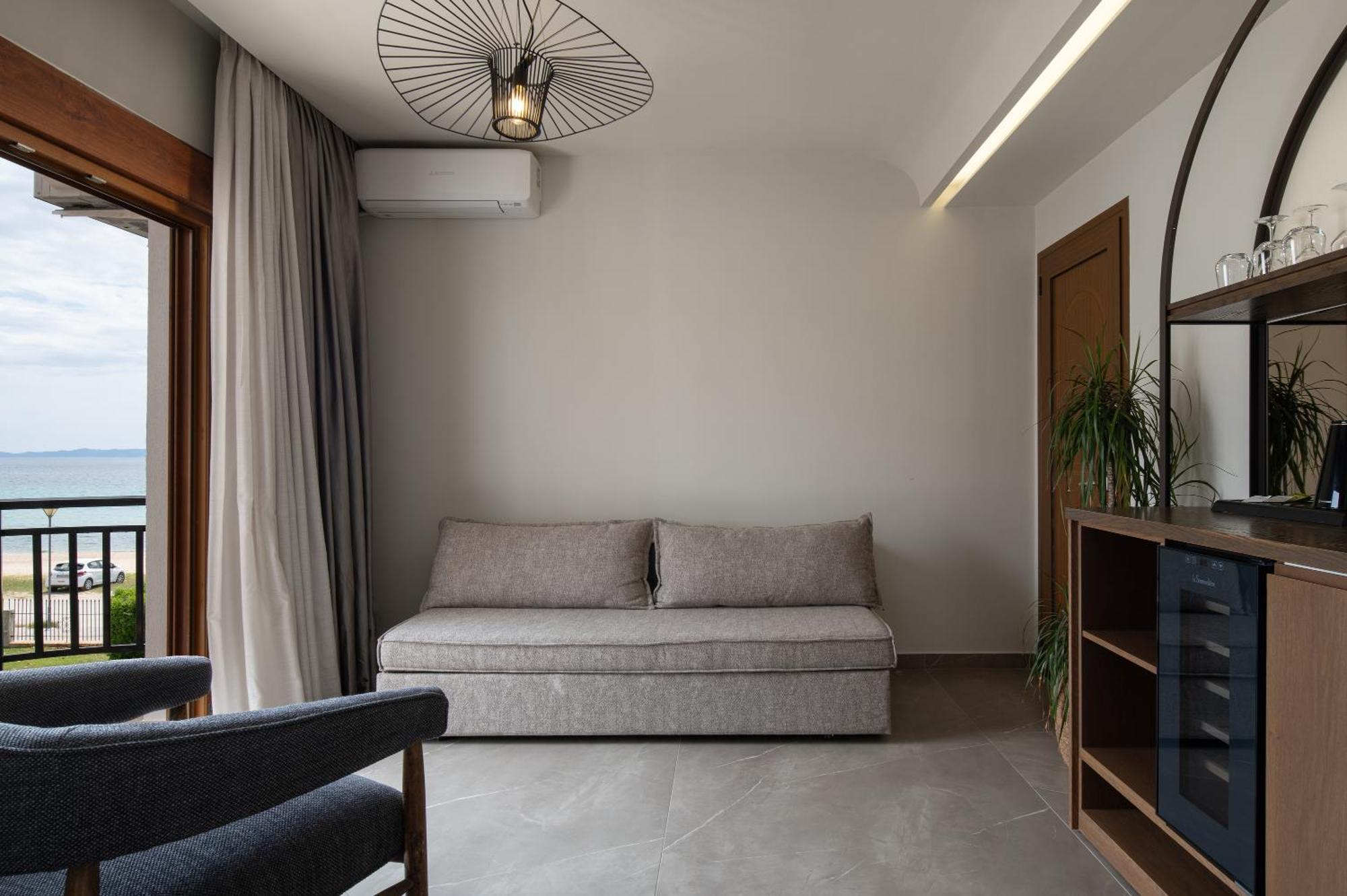 شقة Assano Seafront Luxury نيكيتي المظهر الخارجي الصورة